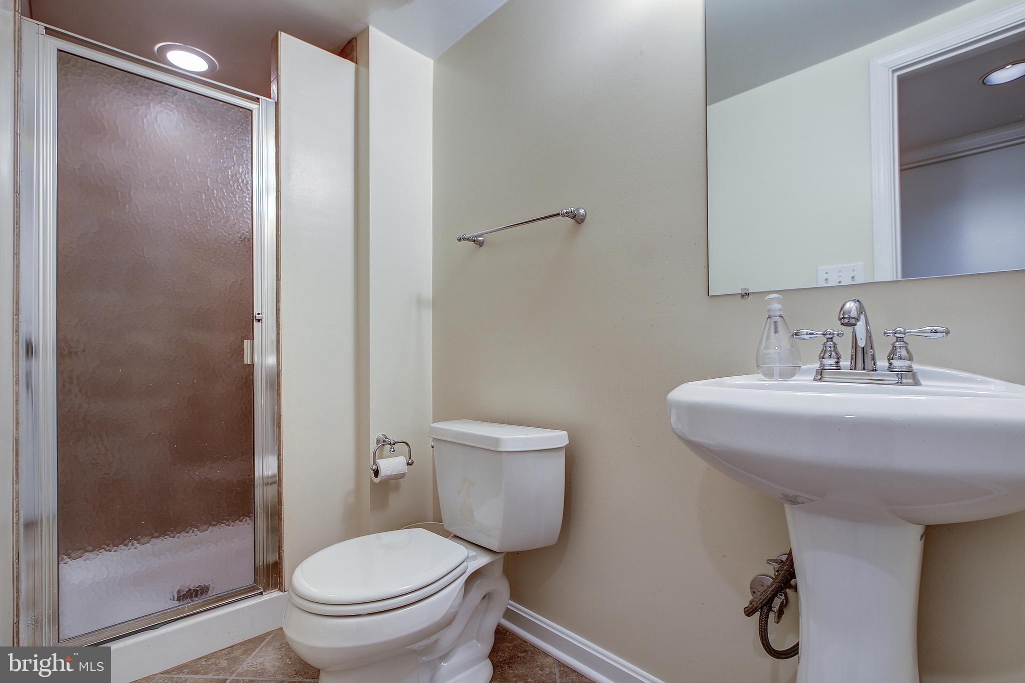 1527 Blue Meadow Road Potomac, MD 20854 - Photo 30 of 35 Lower Level Full Bath