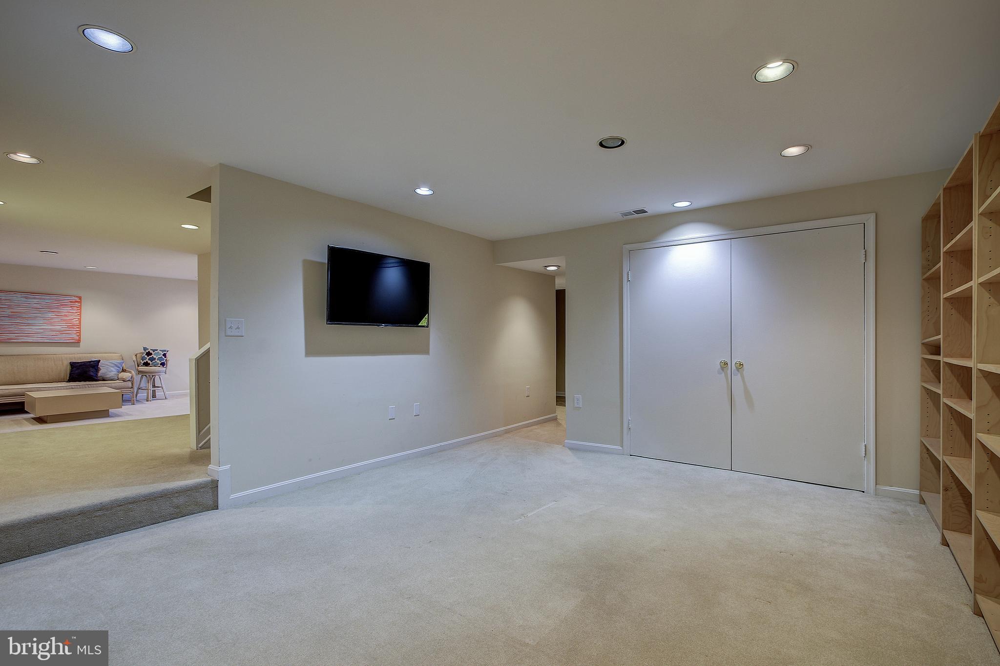 1527 Blue Meadow Road Potomac, MD 20854 - Photo 32 of 35 Lower Level