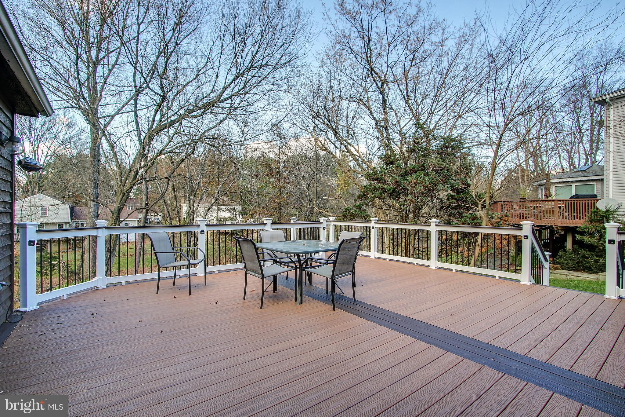 1527 Blue Meadow Road Potomac, MD 20854 - Photo 33 of 35 Back Deck