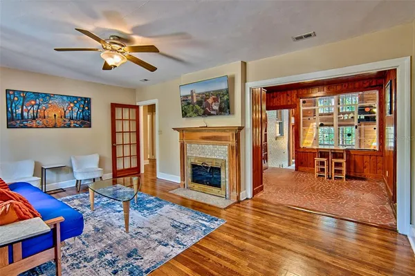 $699,000 | 1636 Northwest 8th Avenue, Gainesville, FL 32603