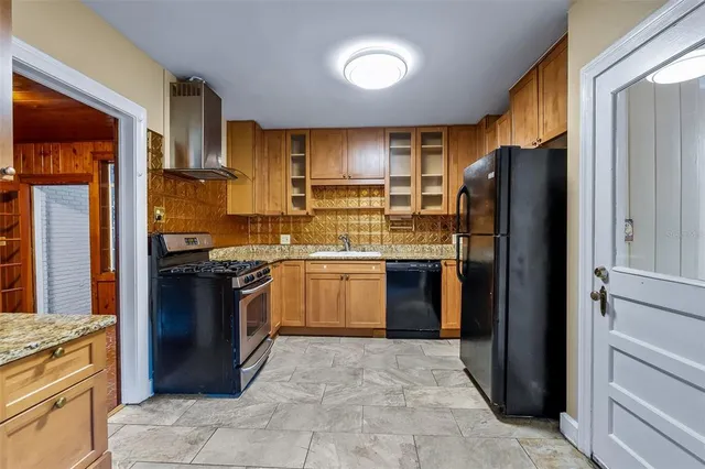 $699,000 | 1636 Northwest 8th Avenue, Gainesville, FL 32603