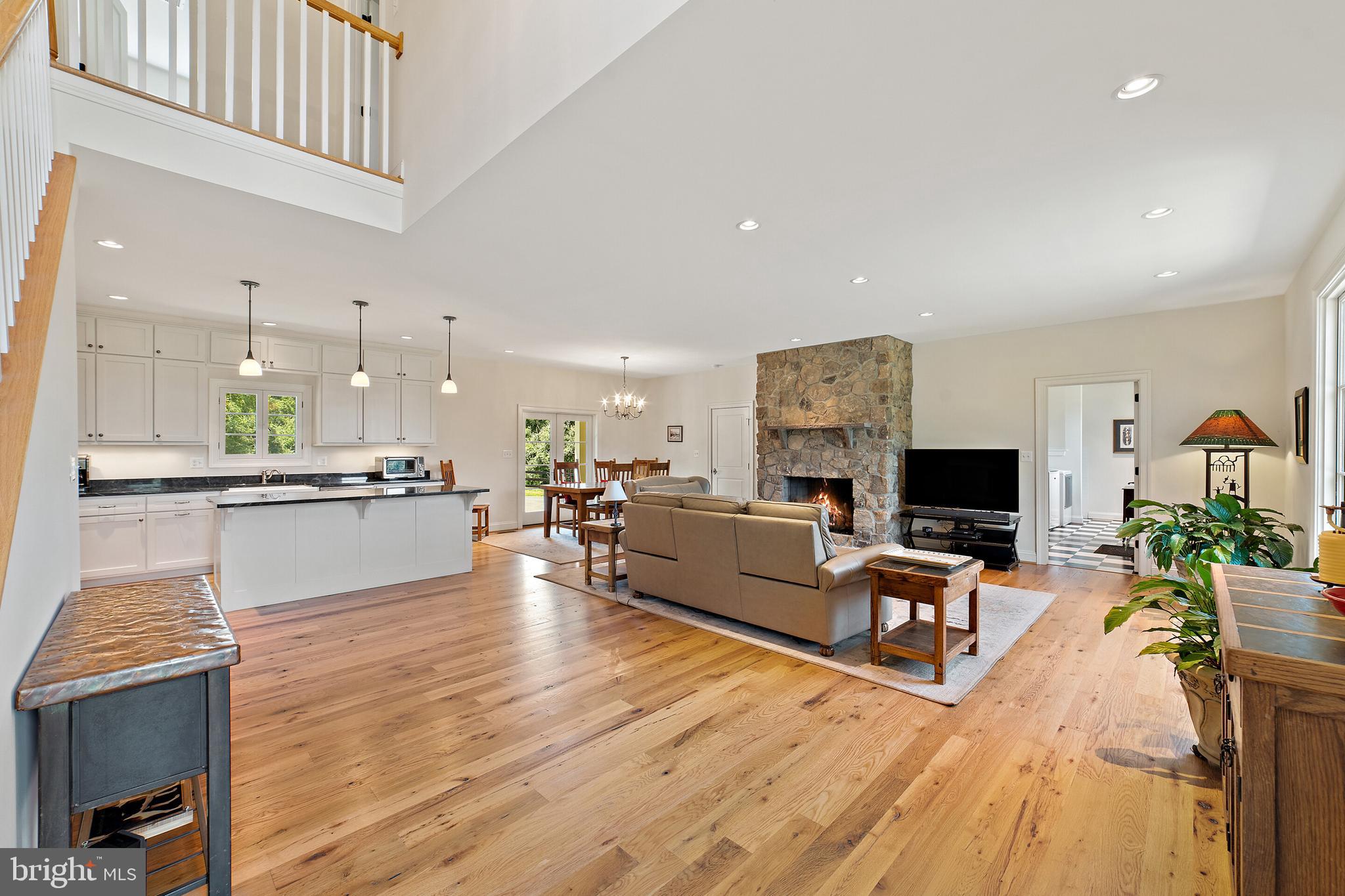 18184 Canby Road Leesburg, VA 20175 - Photo 15 of 47