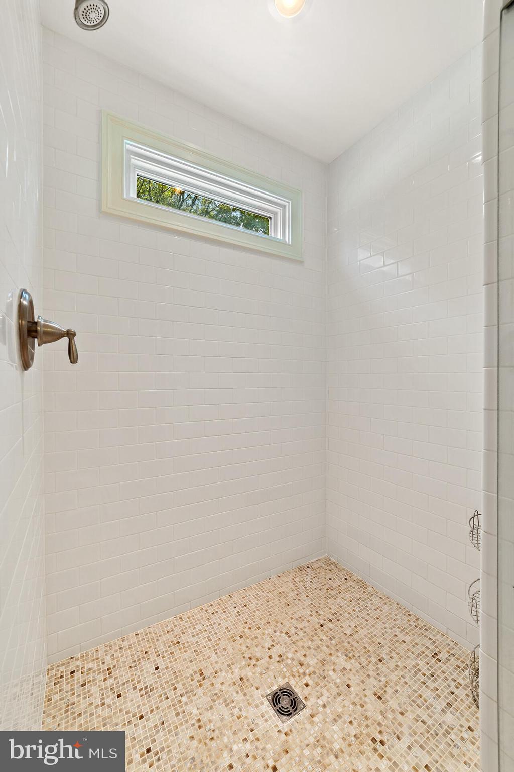 18184 Canby Road Leesburg, VA 20175 - Photo 28 of 47