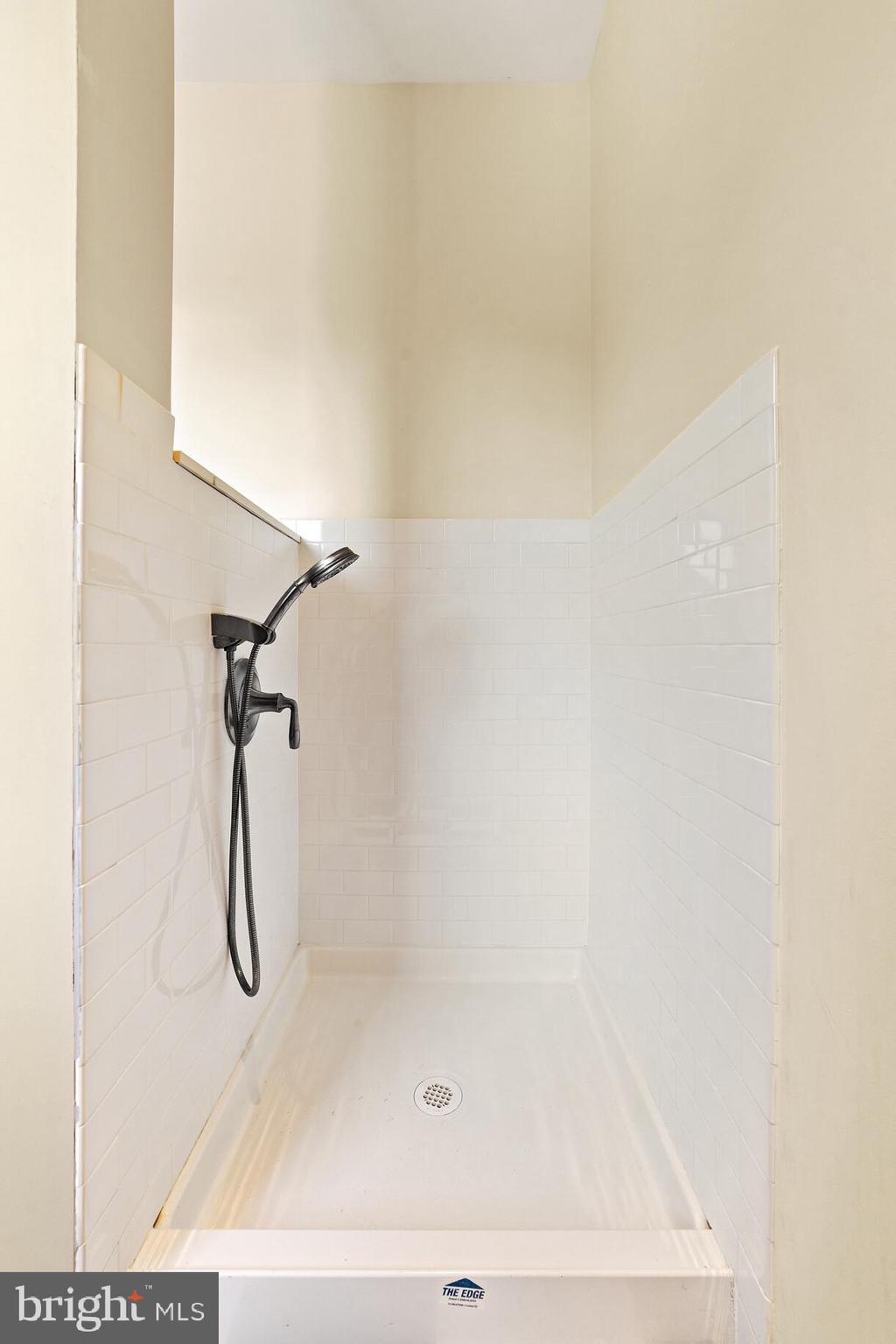 18184 Canby Road Leesburg, VA 20175 - Photo 31 of 47