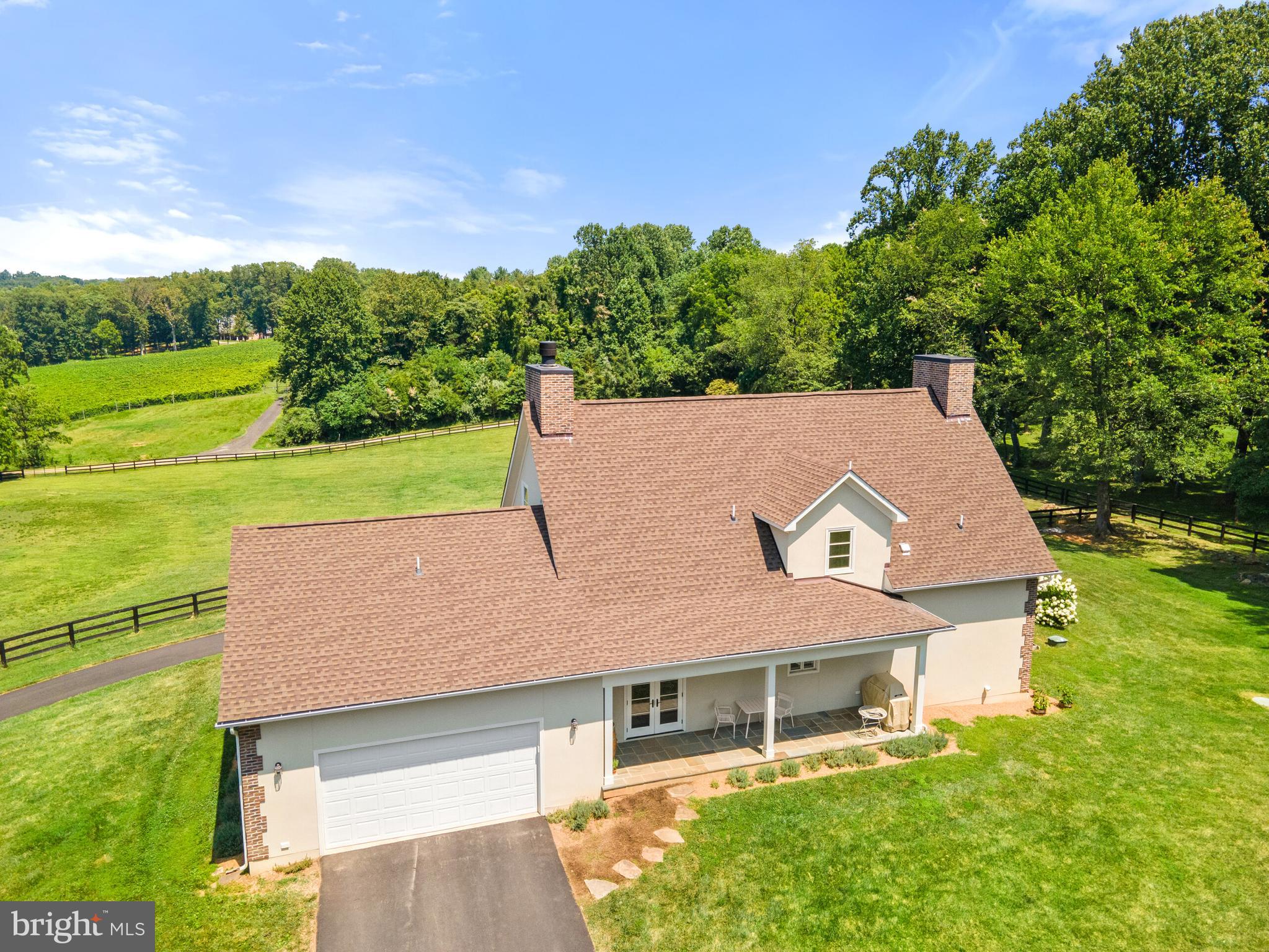 18184 Canby Road Leesburg, VA 20175 - Photo 6 of 47