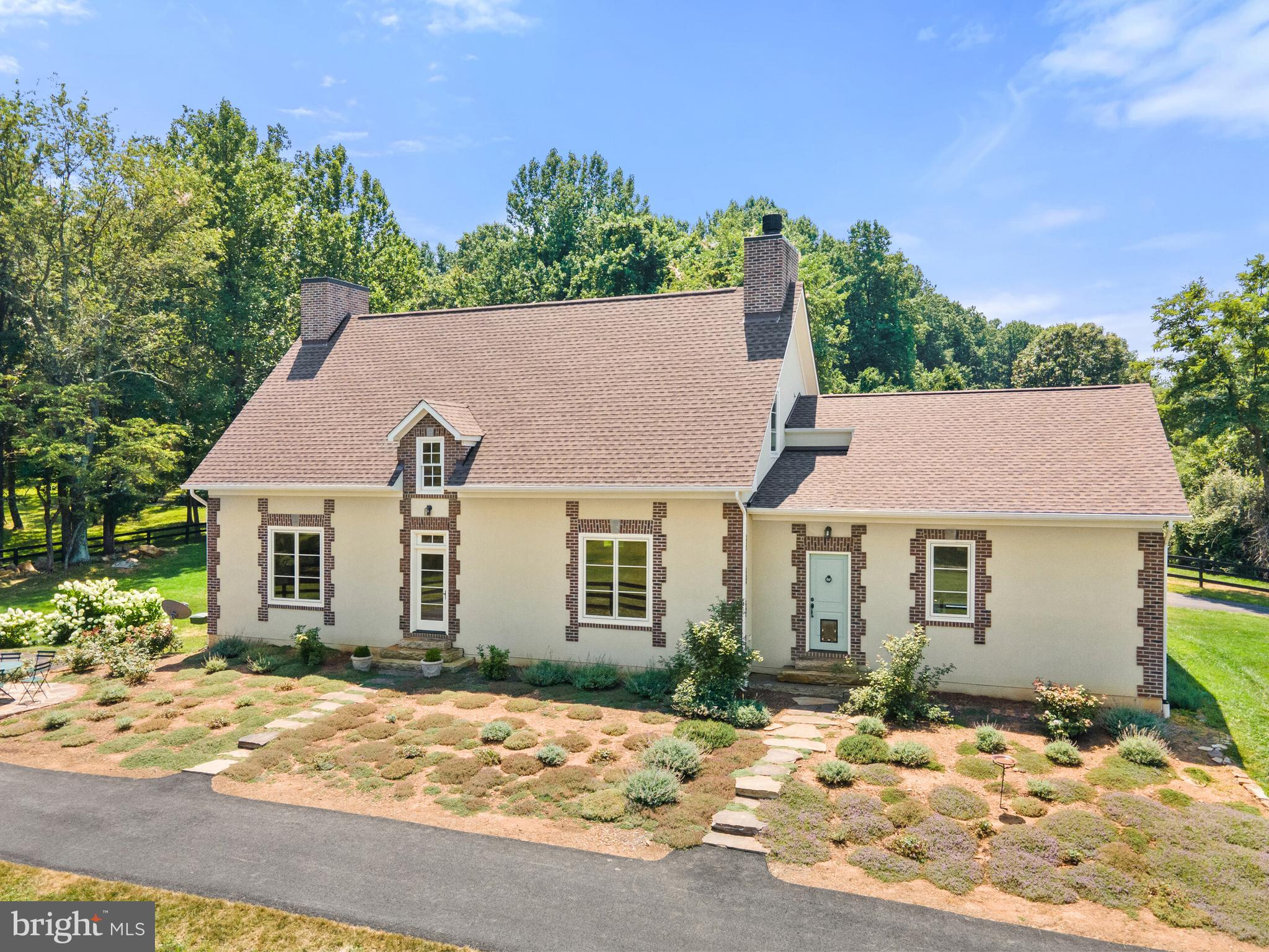 18184 Canby Road Leesburg, VA 20175 - Photo 7 of 47