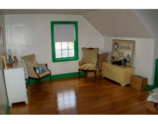 89 Acton Road Chelmsford, MA 01824 - Photo 8 of 19 Gallery Image 8
