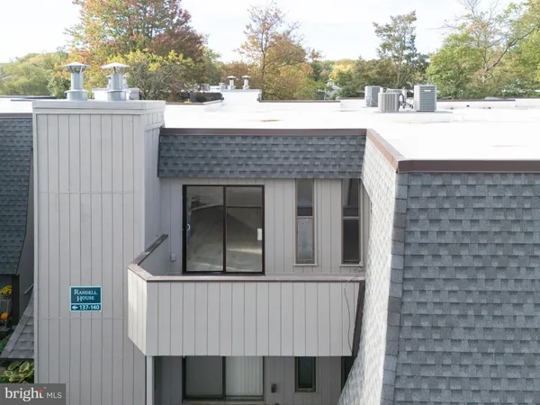 $229,900 | 25 South Church Road, Unit 138, Maple Shade, NJ 08052