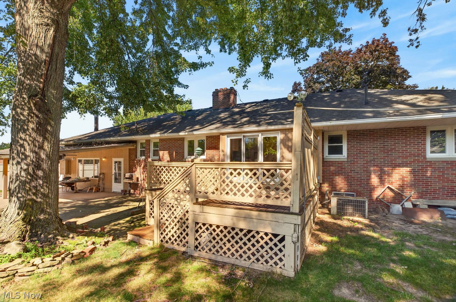 114 South Leavitt Road Amherst, OH 44001 - Photo 44 of 45