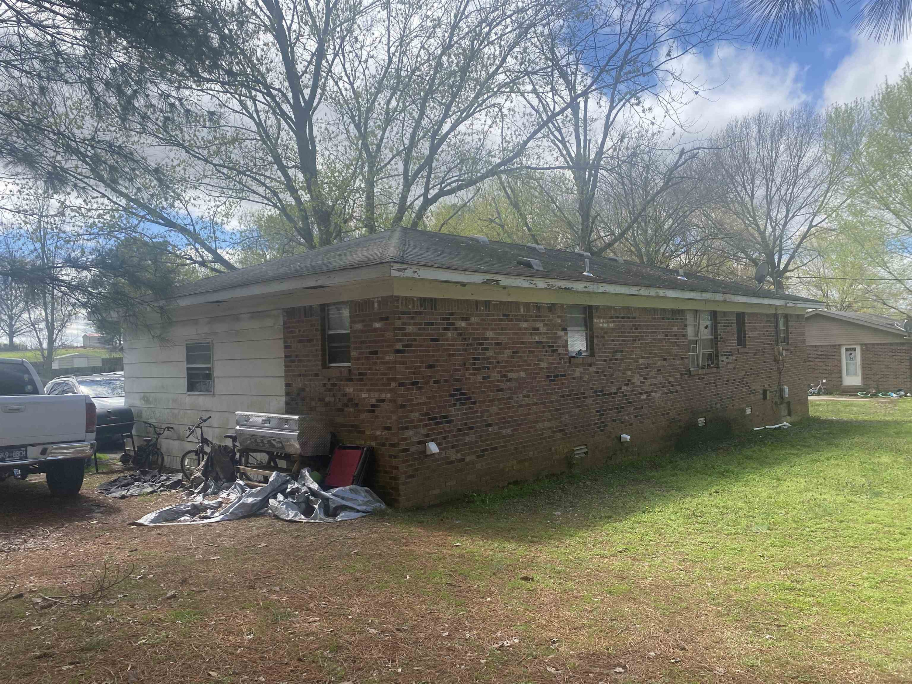 148 Churchton Subdivision Road Newbern, TN 38059 - Photo 2 of 2 a view of a backyard of the house