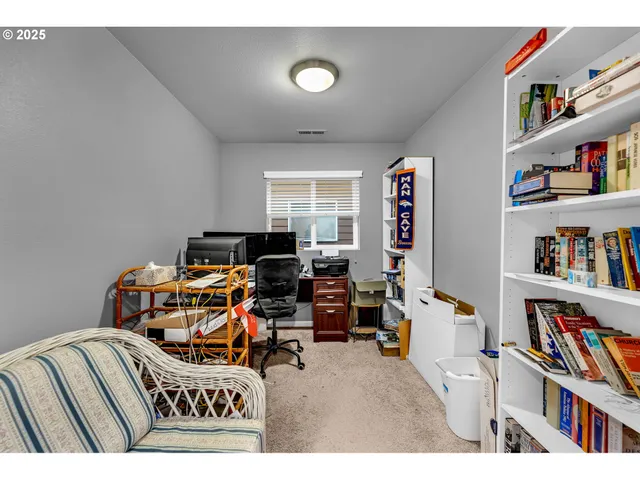 $399,900 | 308 Northeast Newhouse Road, Vancouver, WA 98663