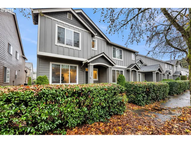 $399,900 | 308 Northeast Newhouse Road, Vancouver, WA 98663