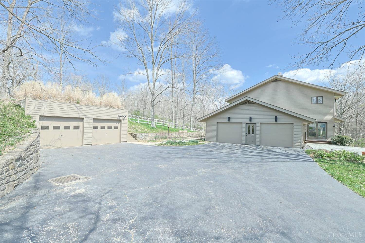 8572 Sibcy Road Maineville, OH 45039 - Photo 10 of 23 Gallery Image 10