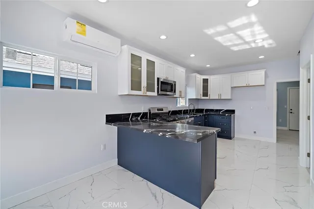 $1,749,000 | 14712 Newland Street, Midway City, CA 92655