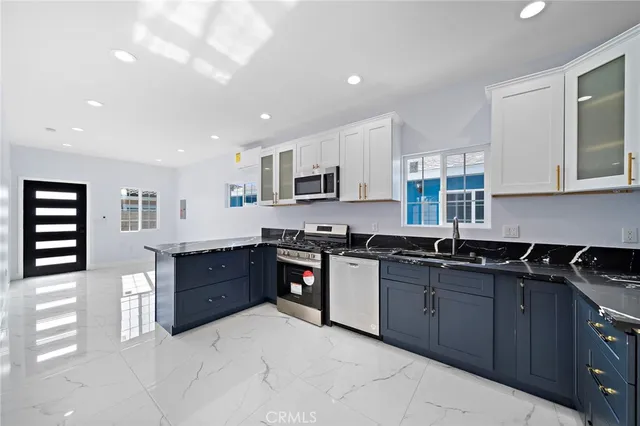 $1,749,000 | 14712 Newland Street, Midway City, CA 92655