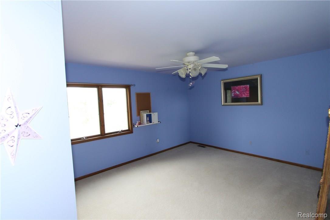 140 Barron Road Holly, MI 48442 - Photo 36 of 48 IMG_9909.JPG