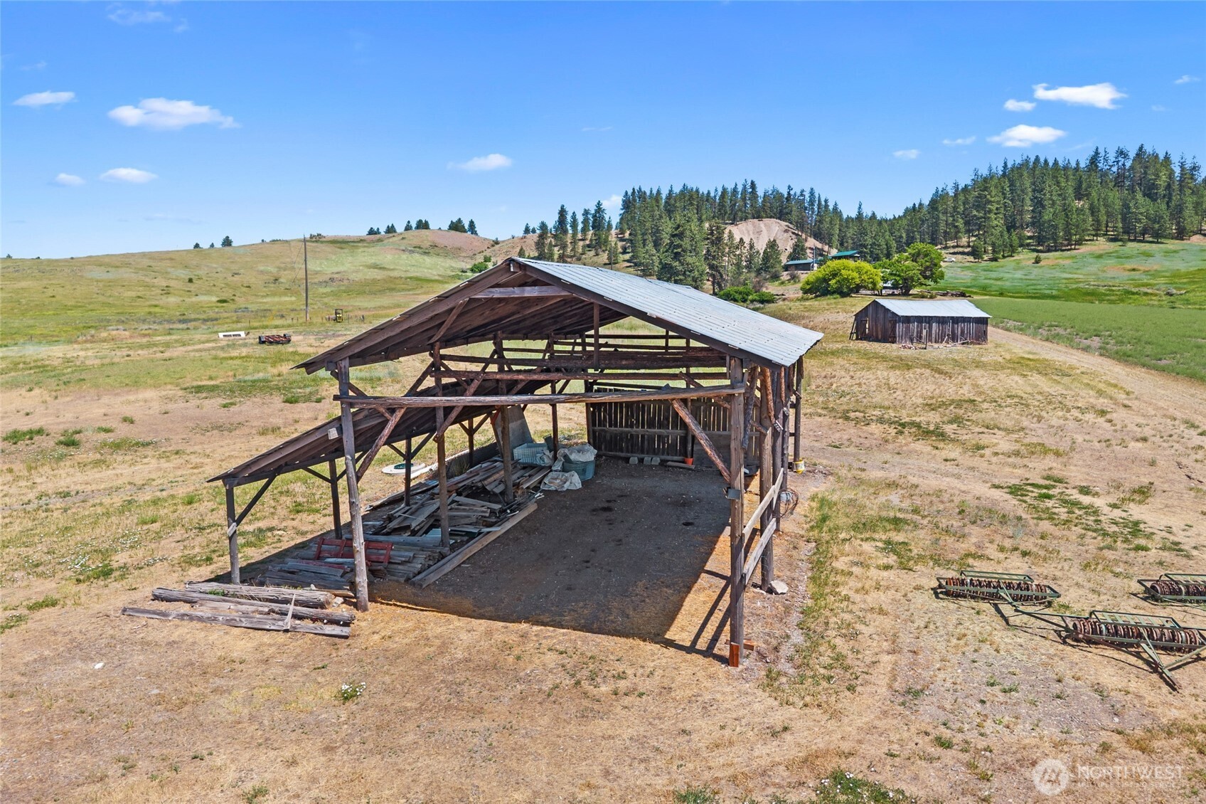 5793 Fruitland Valley Road Fruitland, WA 99129 - Photo 20 of 34 a view of a terrace with a yard