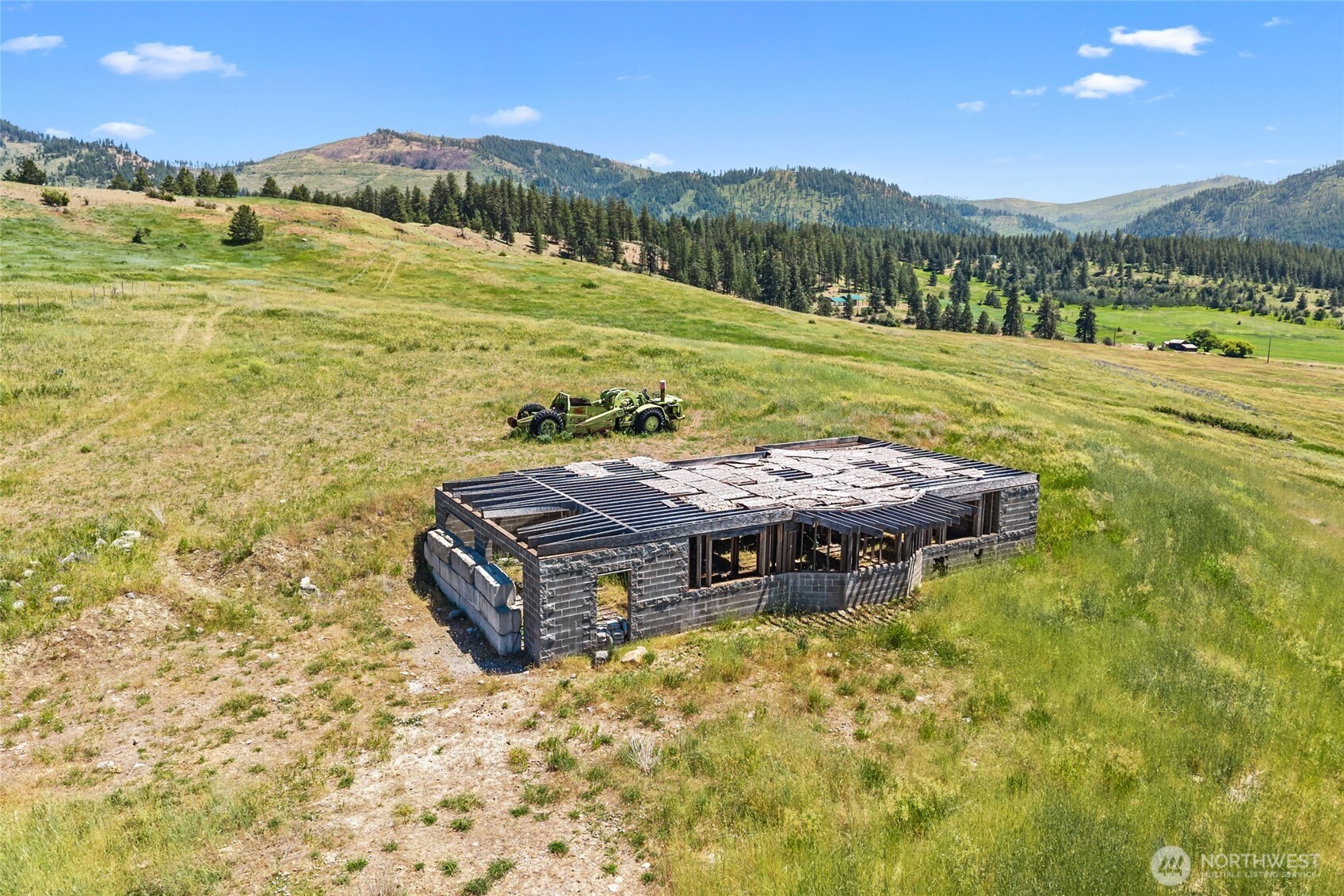 5793 Fruitland Valley Road Fruitland, WA 99129 - Photo 33 of 34 a view of a garden with an ocean