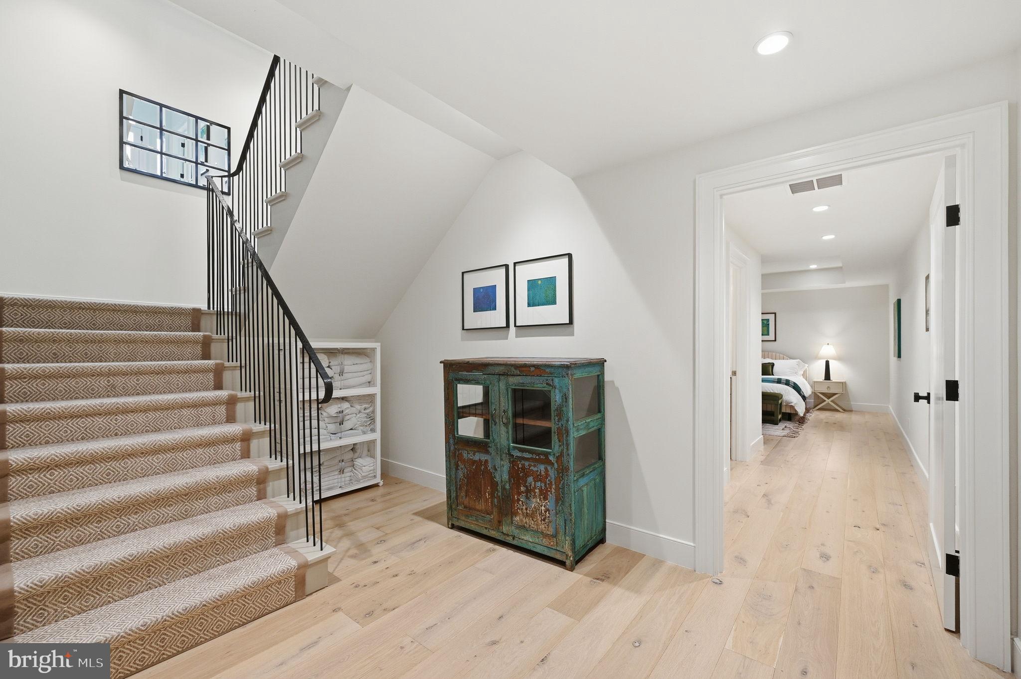 604 Martingale Ridge Drive Middleburg, VA 20117 - Photo 40 of 53 Staircase to lower level, great light