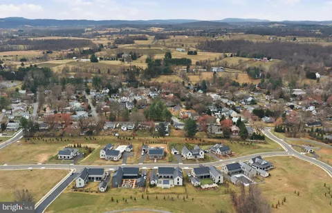 $3,850,000 | 604 Martingale Ridge Drive, Middleburg, VA 20117