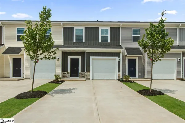 $218,900 | 181 Randwick Lane, Greer, SC 29651
