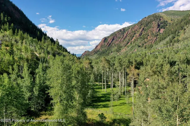 $10,200,000 | 285 Conundrum Creek Road, Aspen, CO 81611