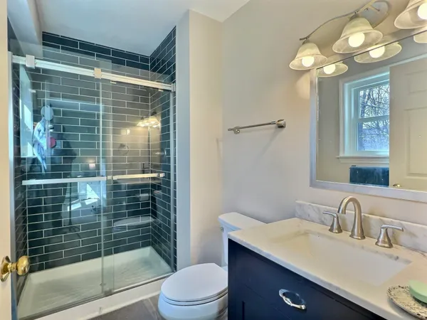 $485,000 | 40 Wolf Road, Lebanon, NH 03766