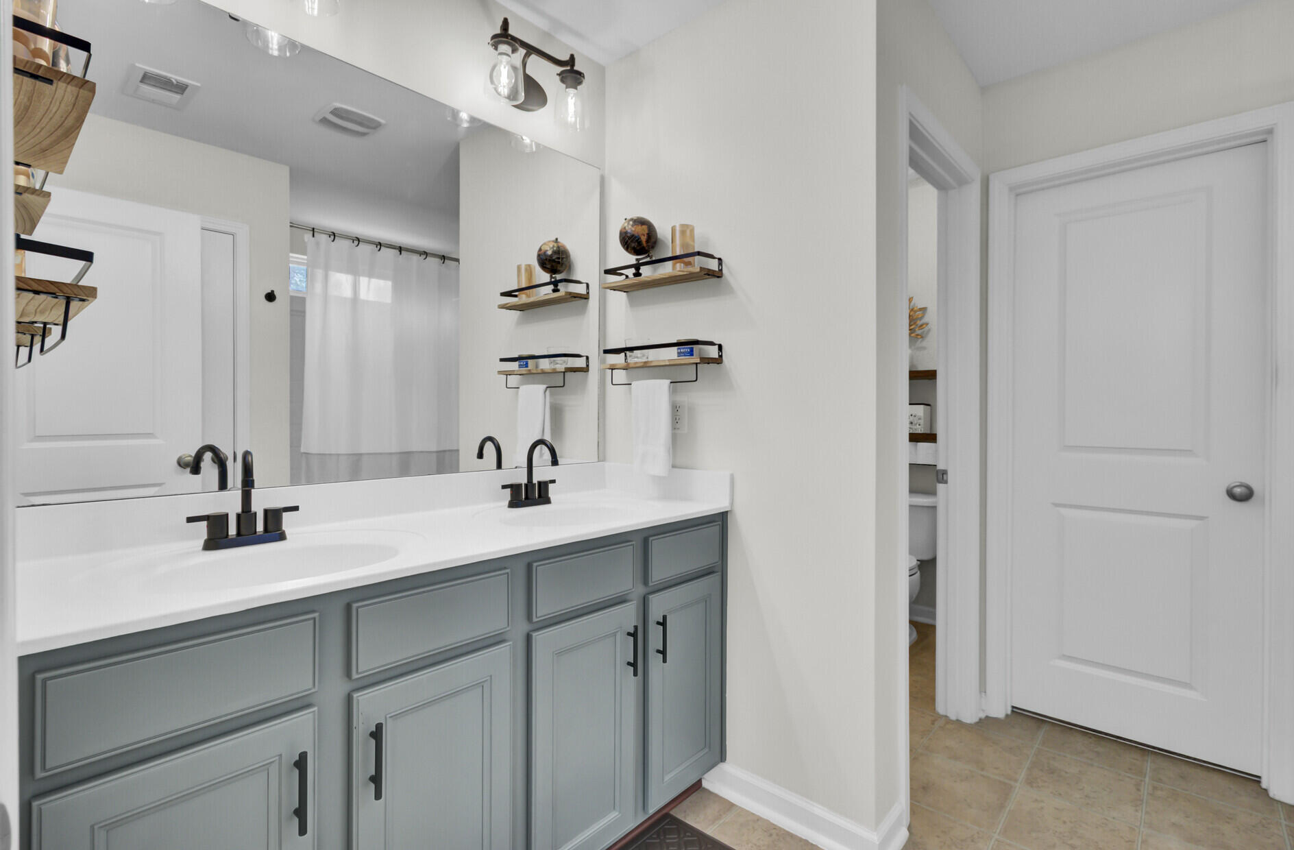 218 Withers Lane Ladson, SC 29456 - Photo 31 of 52 37_37_mls