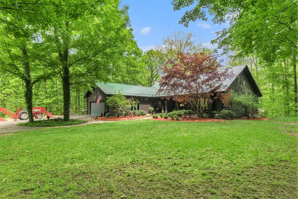 $750,000 | 50969 County Road 681, Lawrence, MI 49064