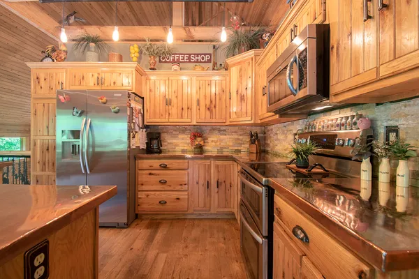 $750,000 | 50969 County Road 681, Lawrence, MI 49064