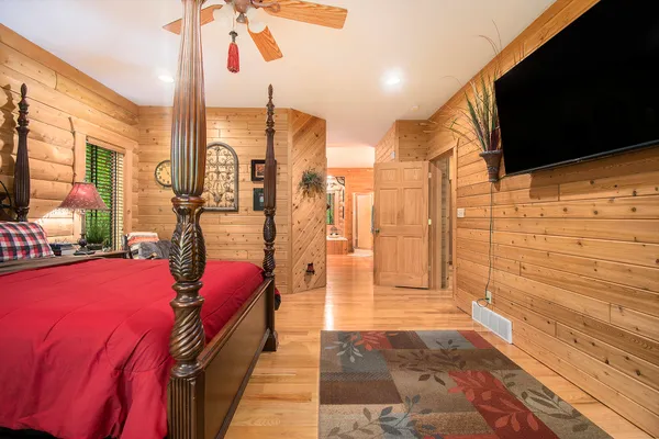 $750,000 | 50969 County Road 681, Lawrence, MI 49064