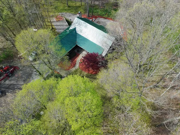 $750,000 | 50969 County Road 681, Lawrence, MI 49064