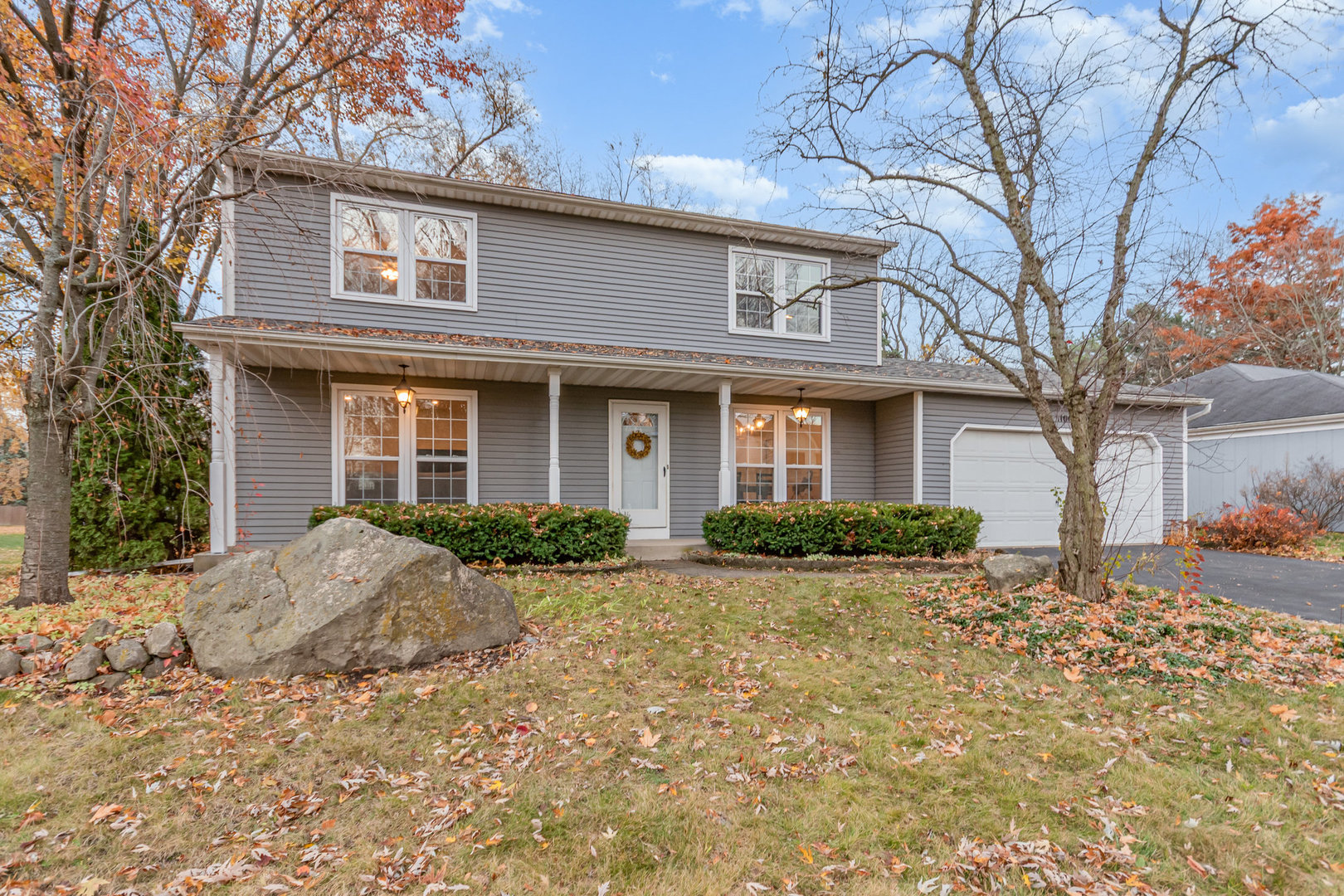 1106 Langley Circle Naperville, IL 60563 - Photo 2 of 29