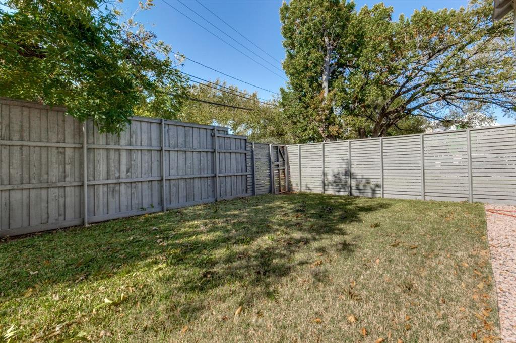 4206 Manning Lane Dallas, TX 75220 - Photo 35 of 35 a view of backyard and wooden fence