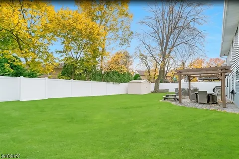 $999,000 | 30 Morlot Avenue, Fair Lawn, NJ 07410