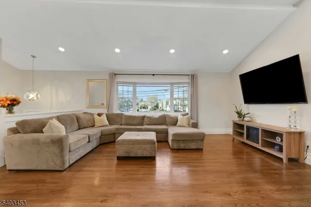 $999,000 | 30 Morlot Avenue, Fair Lawn, NJ 07410