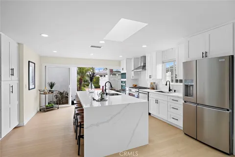 $2,250,000 | 101 Trafalgar Lane, San Clemente, CA 92672