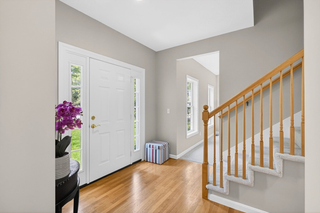 23 Tumble Road Bedford, NH 03110 - Photo 11 of 24