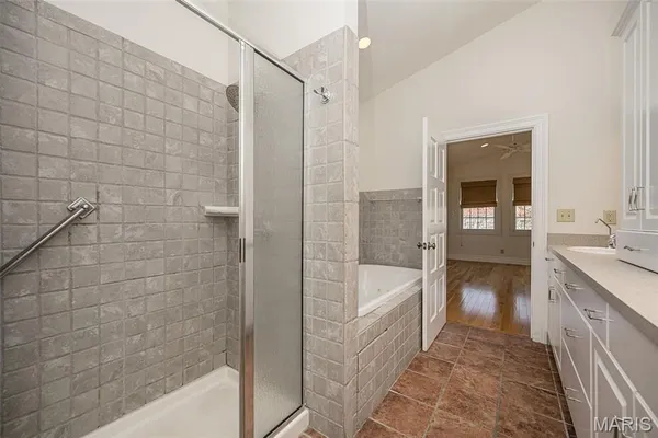 $1,480,000 | 77 Aberdeen Place, Clayton, MO 63105