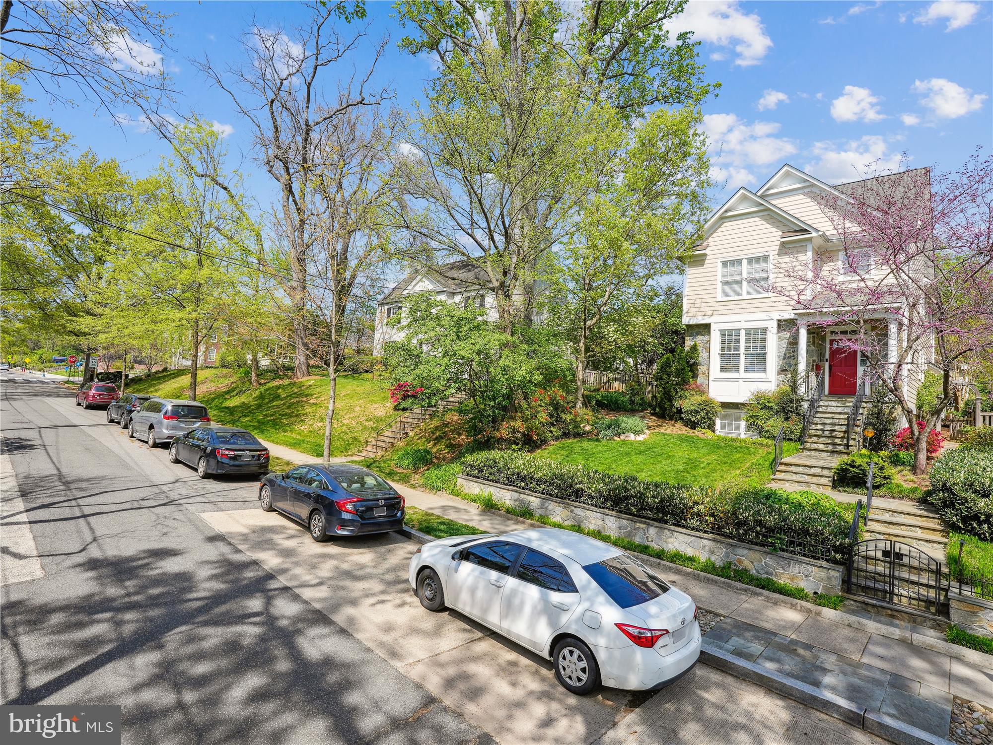 5601 Broad Branch Road Northwest Washington, DC 20015 - Photo 2 of 16