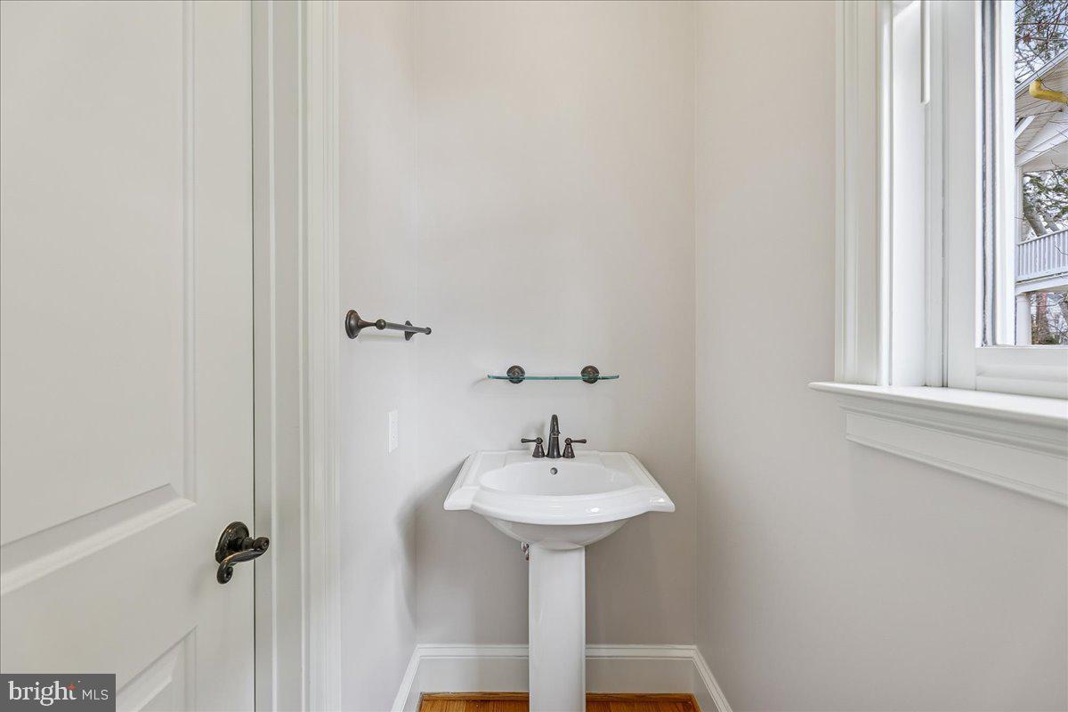 5601 Broad Branch Road Northwest Washington, DC 20015 - Photo 28 of 56 Main Level Powder Room