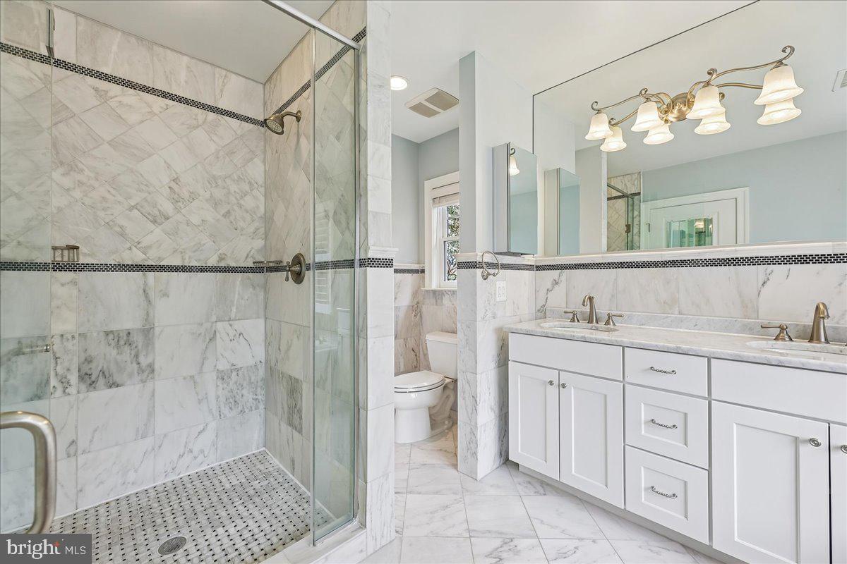 5601 Broad Branch Road Northwest Washington, DC 20015 - Photo 35 of 56 Primary Bath