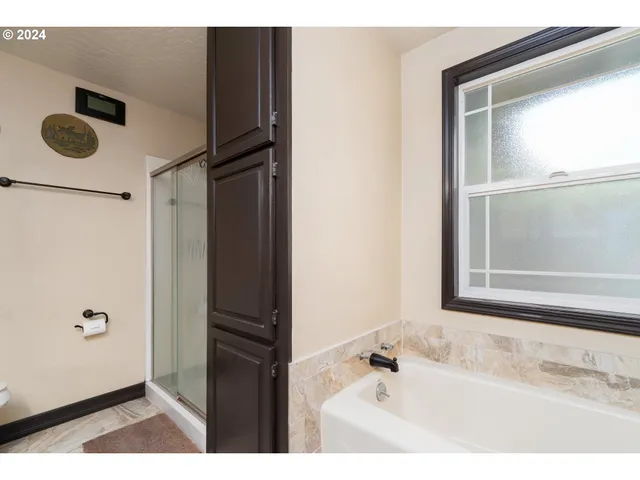 $799,000 | 87313 Chinquapin Loop, Veneta, OR 97487