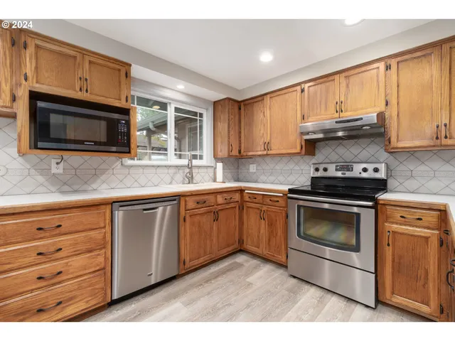 $799,000 | 87313 Chinquapin Loop, Veneta, OR 97487