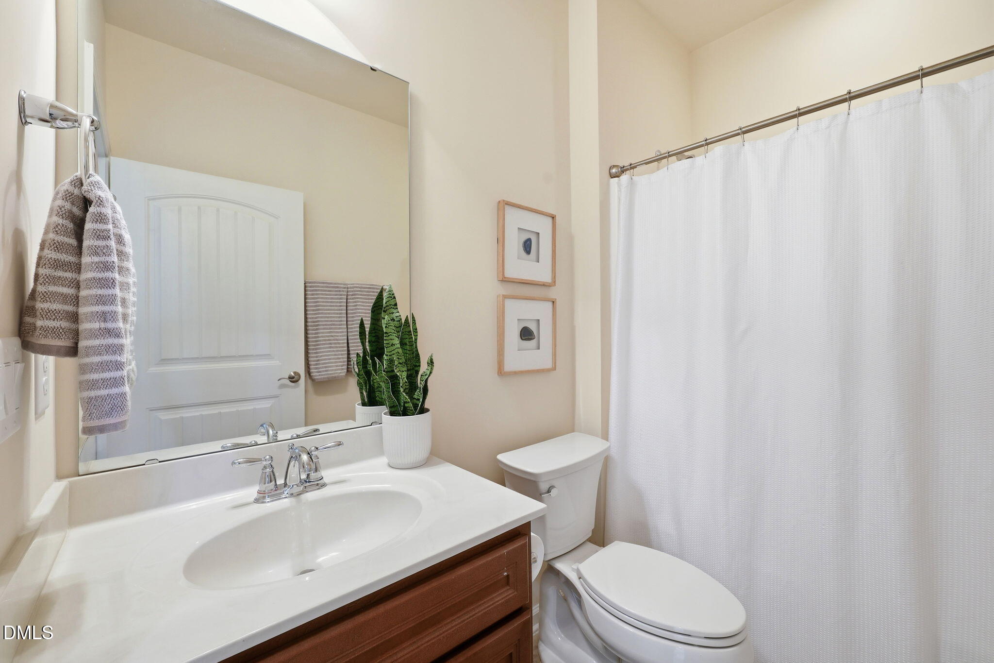 4622 Teal Crest Court Raleigh, NC 27604 - Photo 26 of 42