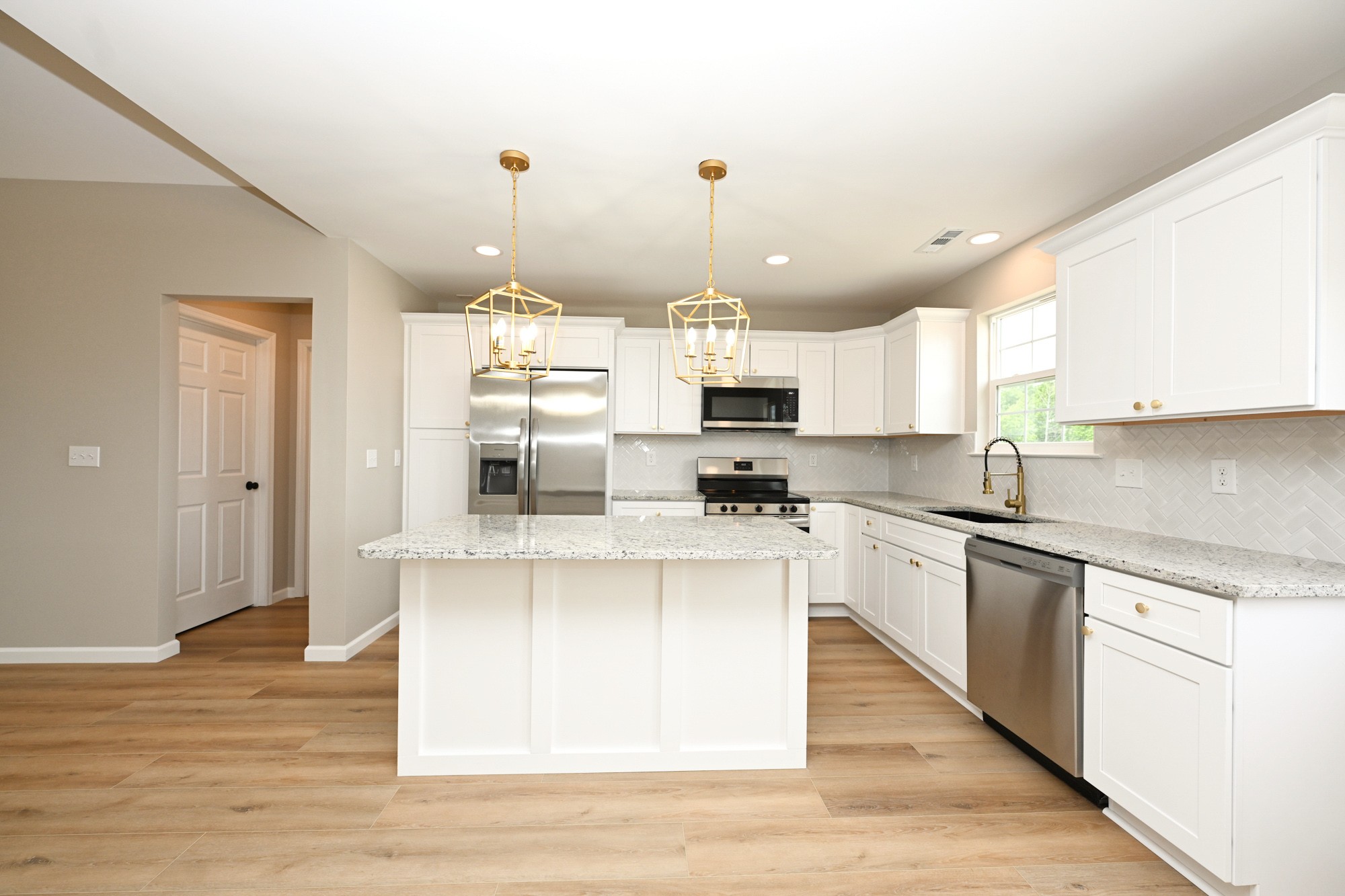 1237 Claylick Road White Bluff, TN 37187 - Photo 3 of 46