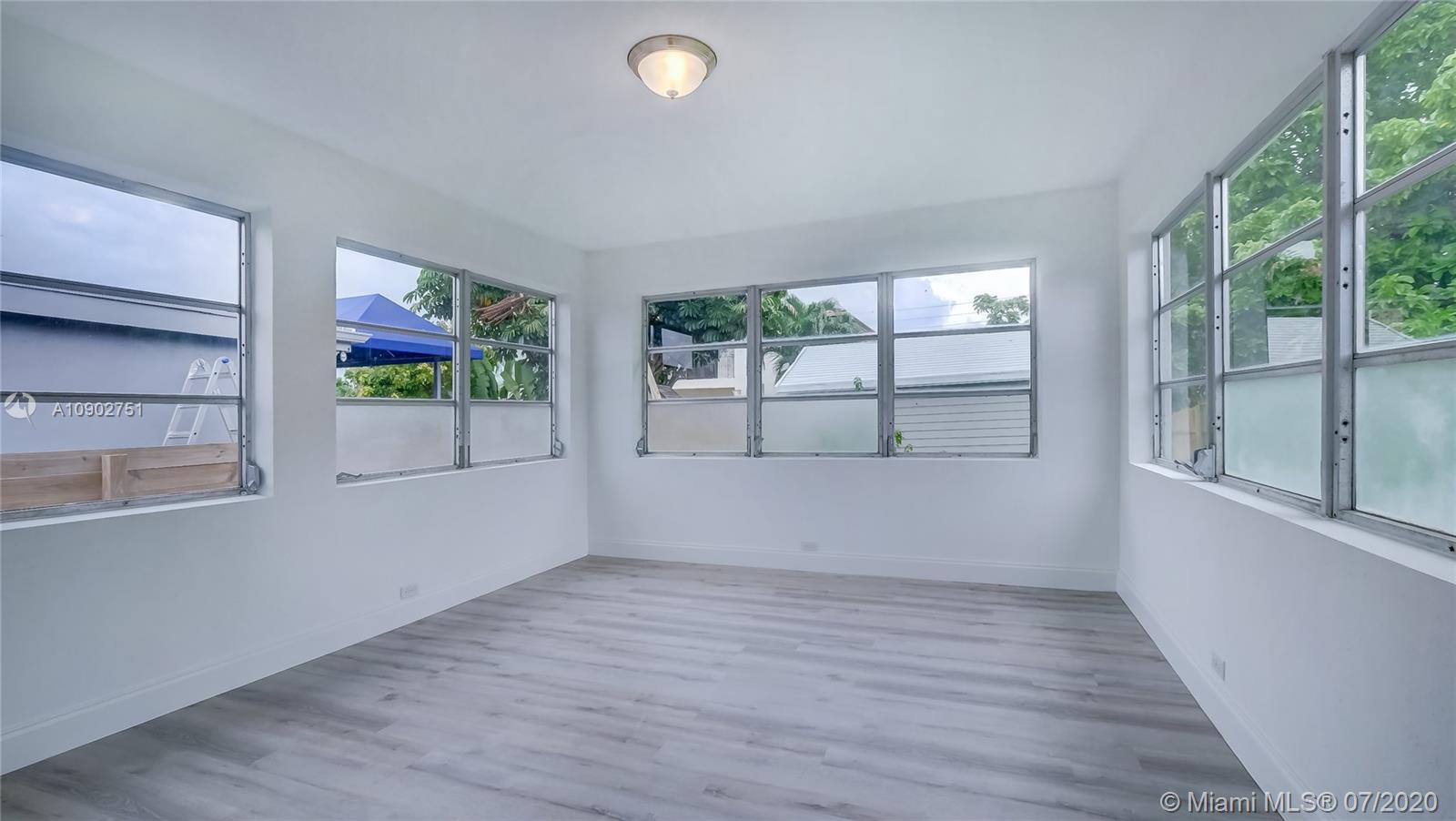 2771 Southwest 33rd Avenue Miami, FL 33133 - Photo 12 of 25
