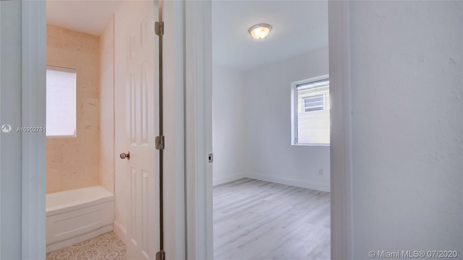 2771 Southwest 33rd Avenue Miami, FL 33133 - Photo 15 of 25