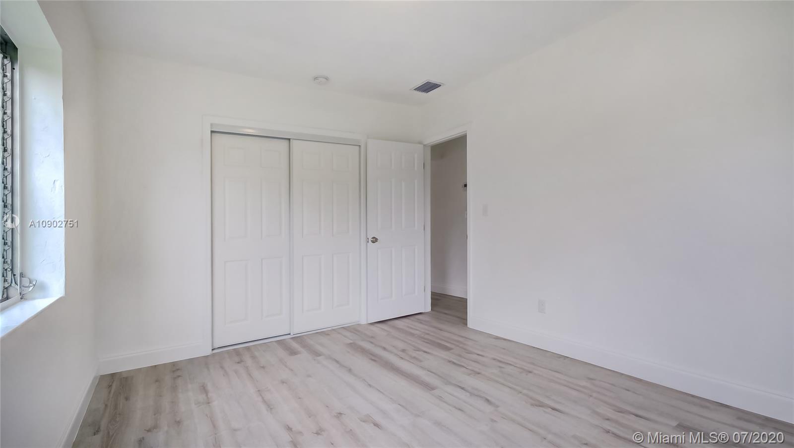 2771 Southwest 33rd Avenue Miami, FL 33133 - Photo 17 of 25