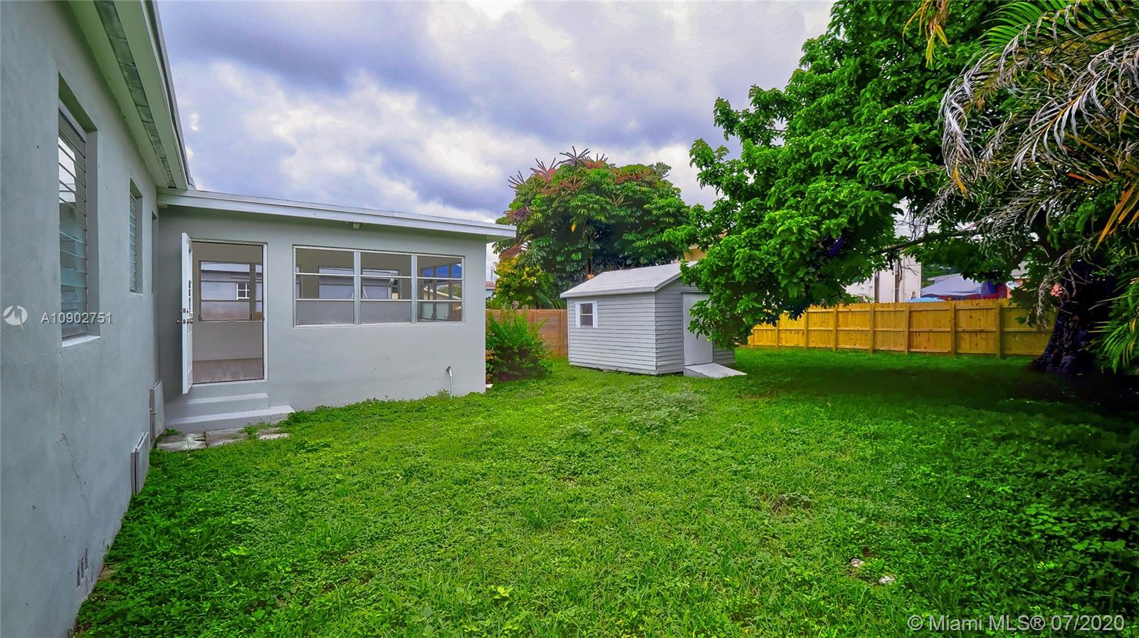 2771 Southwest 33rd Avenue Miami, FL 33133 - Photo 21 of 25